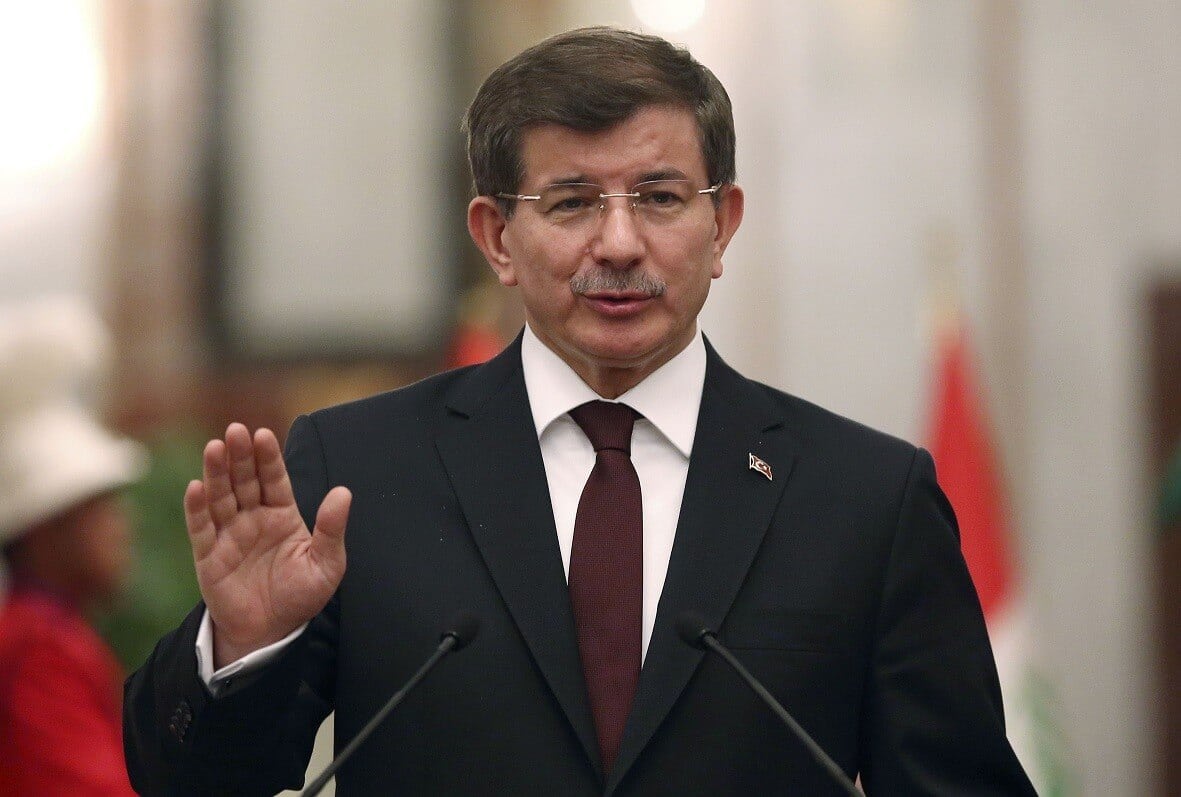 Davutoğlu yeni hükümeti açıklıyor