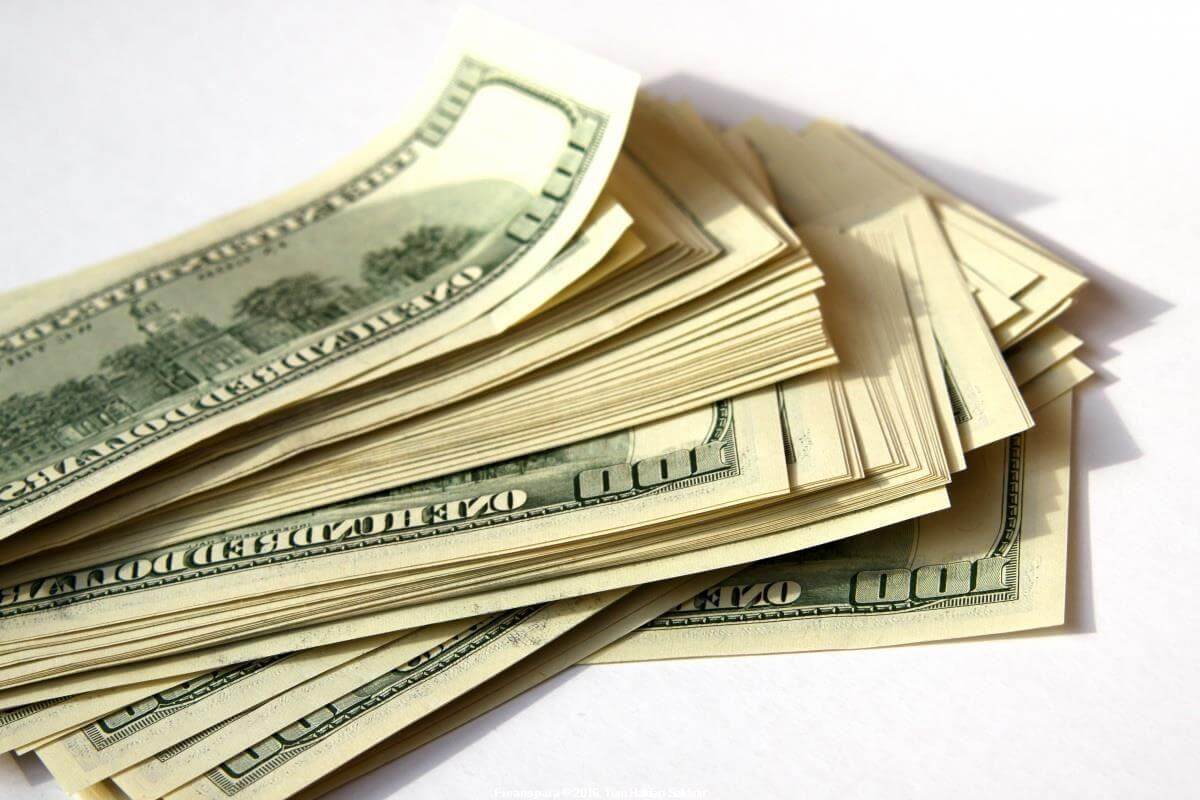 Dolar 2,95 sınırında  güne başladı