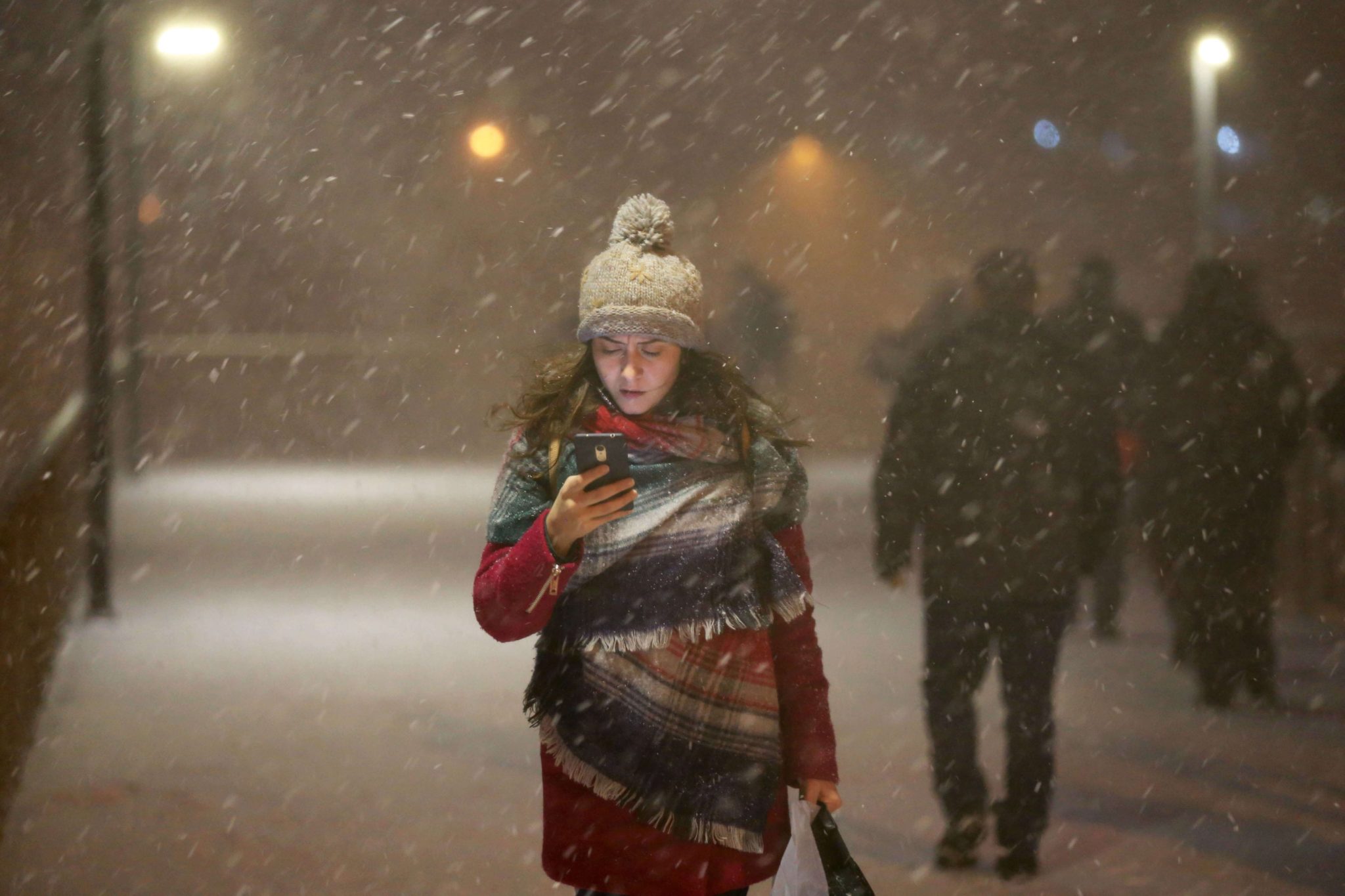 İstanbul’da kar alarmı hayat durdu