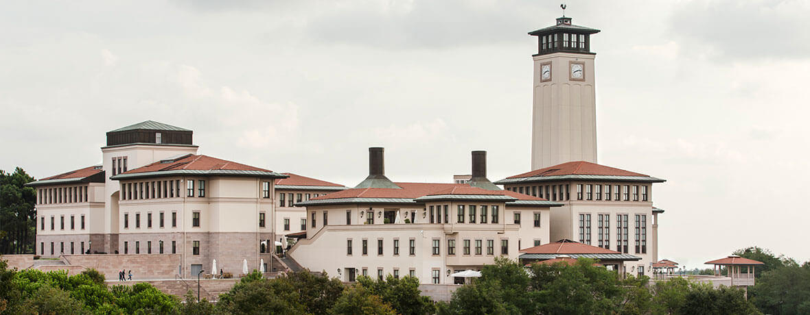 Koç Üniversitesi 2019 – 2020 Eğitim Yılı Ücretleri Ve Taban Puanları
