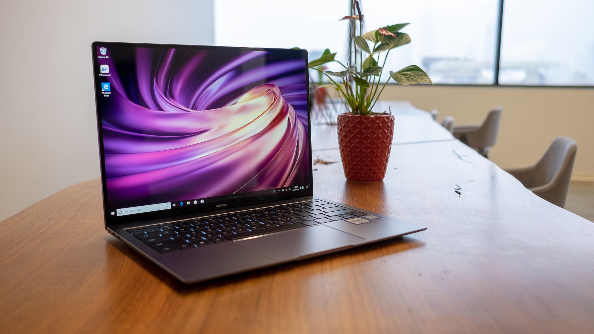 Macbook Pro’ya Rakip Huawei MateBook X Pro